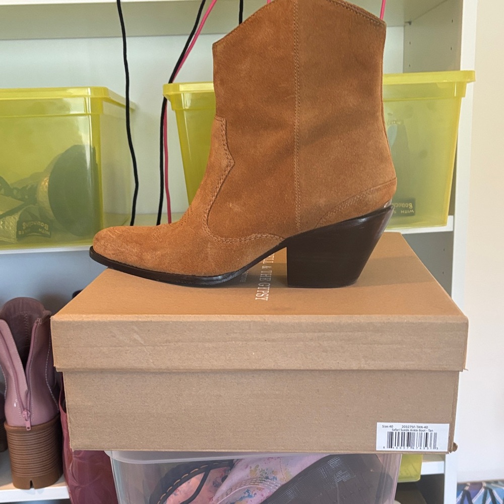 Spell Safari Suede Ankle Boots - Tan